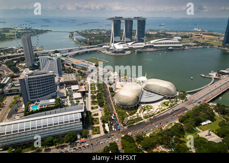 Marina Bay, Singapour & Theatres on the Bay View Restaurant Equinox Swissotel Banque D'Images