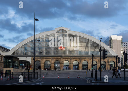 La gare de Lime Street, Liverpool, Angleterre Banque D'Images