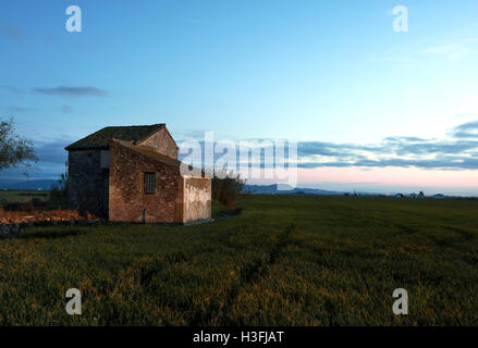 Maison ancienne dans les champs de riz, parc naturel de s'Albufera de Valence, Espagne Banque D'Images