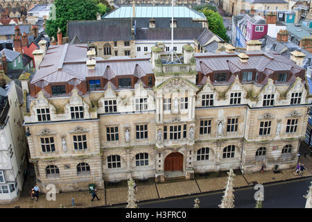 L'Oriel College, Oxford (vue de l'église de l'Université de St Marie la Vierge. Banque D'Images