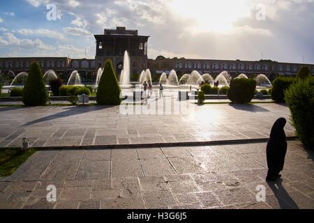 L'Iran, Ispahan, Place Imam, Ali Qapu, Palais de l'UNESCO du patrimoine mondial Banque D'Images