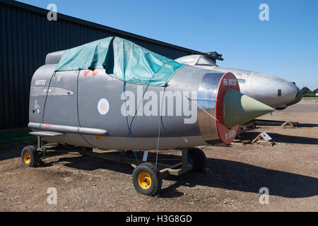 Le pilotage d'un English Electric Lightning F6 avions exposés au Musée de l'air de Newark, Nottinghamshire, Angleterre. Banque D'Images