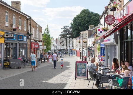 Zone piétonne, rue King, Thetford, Norfolk, Angleterre, Royaume-Uni Banque D'Images