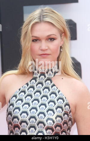 11 juillet 2016 - Julia Stiles assister à 'Jason Bourne' première Européenne à Odéon, Leicester Square à Londres, au Royaume-Uni. Banque D'Images