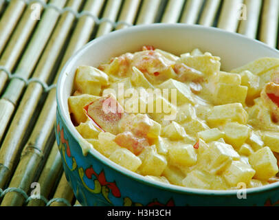 Kurma de pommes de terre - pommes de terre au curry indien rapide Banque D'Images