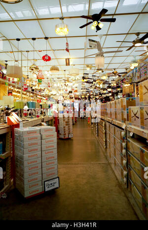 Le magasin Home Depot à Acapulco, Mexique. Banque D'Images