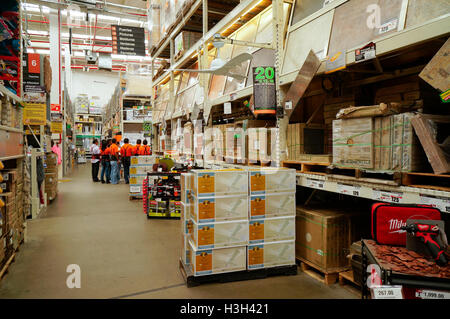Le magasin Home Depot à Acapulco, Mexique. Banque D'Images