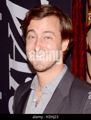 Alex Rubens assiste à la Sublime Primetime Emmy 2016 Discussion de groupe avec les auteurs en nomination au Writers Guild Theatre le 15 septembre 2016. Banque D'Images