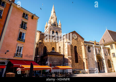 Dans l'église de la ville de Grenoble Banque D'Images