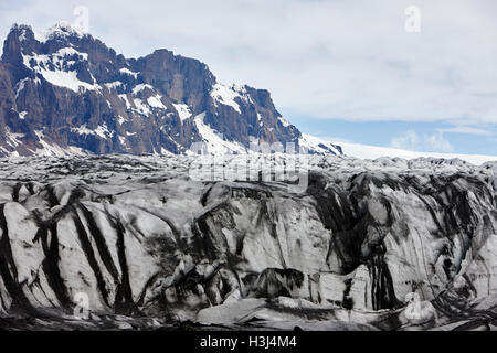 Couvert de cendres glacier Vatnajokull fin Skaftafell parc national en Islande Banque D'Images