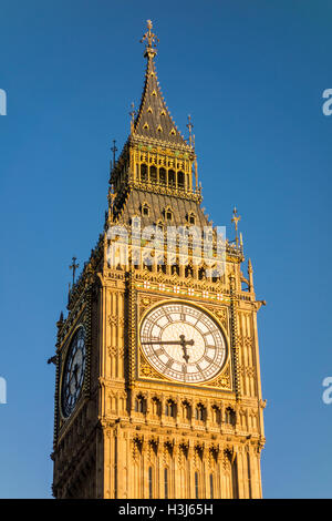 Tour de l'horloge au Palais de Westminster (Big Ben). London, UK Banque D'Images
