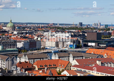 Vue aérienne du quartier historique Frederiksstaden. De nombreux bâtiments de style rococo sont masqués par des bâtiments modernes. Voir la description. Banque D'Images