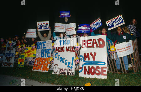 Canton, Ohio, USA, Octobre, 1992 Rassemblement pour la campagne démocrate William Clinton, Gouverneur de l'Arkansas Crédit : Mark Reinstein Banque D'Images