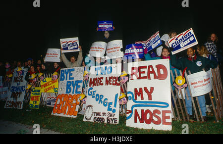 Canton, Ohio, USA, Octobre, 1992 Rassemblement pour la campagne démocrate William Clinton, Gouverneur de l'Arkansas Crédit : Mark Reinstein Banque D'Images