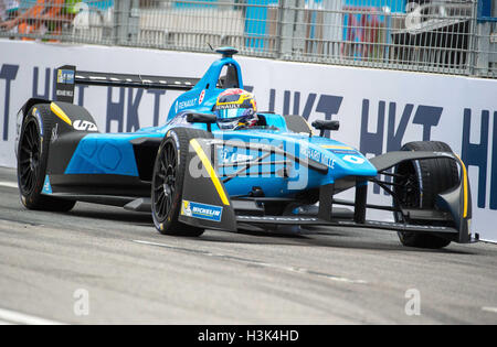 Hong Kong, Hong Kong S.A.R, la Chine. 9 octobre, 2016. Hong Kong's de la formule E course de voiture électrique prendre des mesures extrêmes pour éviter de payer les membres du public de voir. © Jayne Russell/ZUMA/Alamy Fil Live News Banque D'Images