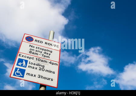 Restrictions de Stationnement Route Rouge Londres Angleterre Royaume-Uni Banque D'Images