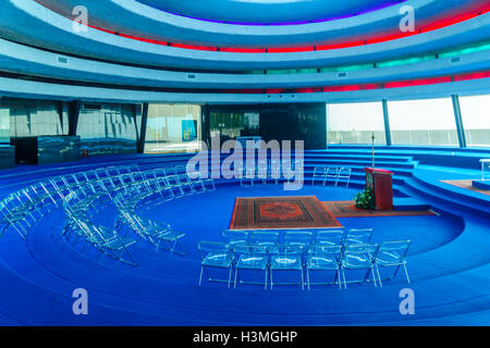 KORAZIM ., ISRAËL - 22 janvier 2016 : l'Auditorium de la Domus Galilaeae (Chambre de Galilée) Monastère, sur le sommet du mont de Banque D'Images