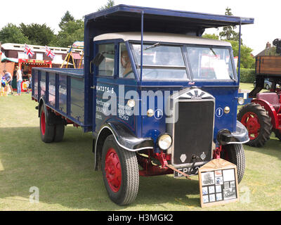 Vintage camion Albion (camion) sur l'affichage à l'Baston au blitz week-end Banque D'Images