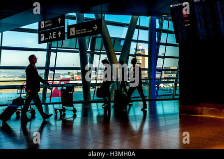 Un contraste élevé vue de Zurich Airport terminal passagers, Suisse Banque D'Images