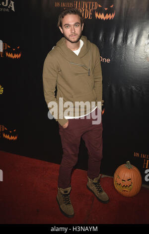 LOS ANGELES - 9 octobre : Zedd au la Haunted Défilé du 8e événement annuel tapis noir VIP à Griffith Park Zoo, le 9 octobre 2016 à Los Angeles, Californie. Credit : mpi991/MediaPunch Banque D'Images