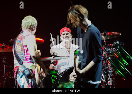 Turin, Italie. 10 octobre 2016. Piments rouges chauds exécutés vivants à Turin crédit: Daniele Baldi Banque D'Images