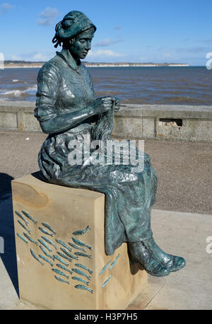 La Gansey Girl sur le North Pier de Bridlington. East Yorkshire, Angleterre, Royaume-Uni Banque D'Images