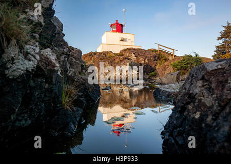 Phare de Amphitrite Point - Ucluelet, île de Vancouver, Colombie-Britannique, Canada Banque D'Images