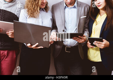 Les hommes d'affaires des personnes de l'équipe concept Banque D'Images