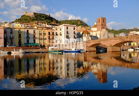 Bosa, Sardaigne, Italie Banque D'Images