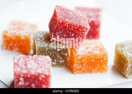 Cubes de gelée de fruits candy Banque D'Images