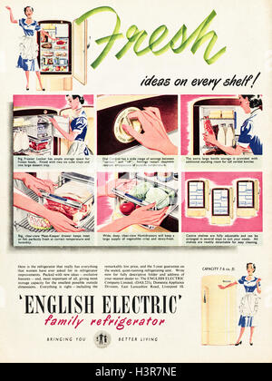 1950 Annonce de la publicité old vintage original daté 1952 publicité pour le magazine anglais famille réfrigérateur électrique Banque D'Images