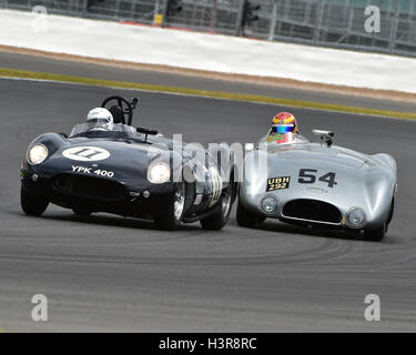 Frederic Wakeman, Patrick Blakeney-Edwards, Cooper T38, Chris Ward, Cooper T33 Jaguar, Silverstone Classic 2016, 60 voitures, Chri Banque D'Images