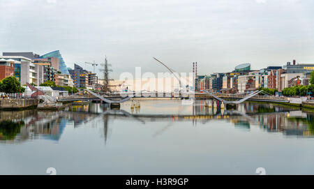 Avis de Samuel Beckett Bridge à Dublin, Irlande Banque D'Images