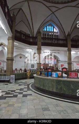 L'intérieur de General Post Office, Mumbai Banque D'Images