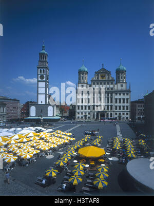 Allemagne, Bavière, Augsburg, city hall, City Hall Square, Perlachturm, bars, parasols, sommaire, Europe, souabe, ville, vue sur la ville, de la construction, de l'administration, Tour, tour de l'horloge, beffroi, ses cafés, écrans d'affichage, les gens, les passants Banque D'Images