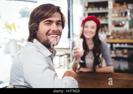 Portrait of man sitting in cafe Banque D'Images