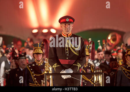 Loreley Tattoo 2016 Festival de musique militaire, le Major Jason Griffith avec fanfare, Directeur Musical Edinburgh Tattoo Banque D'Images