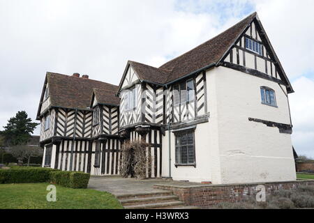 Blakesley Hall est un hôtel de style Tudor sur Blakesley Road, Yardley, Birmingham, Angleterre. Il date de 1590 Banque D'Images