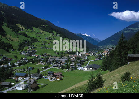 Autriche, Vorarlberg, Montafon, Gaschurn, vue locale, l'été, l'Europe, le lieu, un centre touristique, paysage de montagne, vallée, maisons, sommaire Banque D'Images