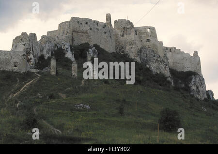 Slovaquie, région zips, Podhradie, Zipser château 'Spissky hrad', l'Europe, la République de Slovaquie, Ostslowakei Theissebene,, le plus grand parc du château, de l'Europe, le château, le mur de défense, point d'intérêt, structure, ruine du château, ruine, demeure, Décor Banque D'Images