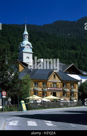 Autriche, Vorarlberg, Bregenzerwald, Bezau, inn, 'Deer', l'église, détail Europe, forêt bois, vue locale, maison, façade, bardeaux, église paroissiale, en 1907-1908, le clocher, la structure, l'architecture, la place d'intérêt, vue, l'été Banque D'Images