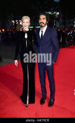 Nicole Kidman et Dev Patel participant à la 60e BFI London Film Festival de Lion à l'Odeon cinema, Londres. Banque D'Images
