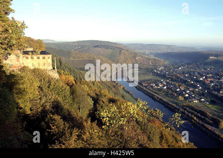 Allemagne, Rhénanie-Palatinat, Sarre, vallée de la ferme du parc, Klause, Look Serrig Paysage, rivière, de la Sarre, de collines, de 360 m de hauteur, de Kastel, ancienne forteresse, celtique, romaine, refuge, Hermitage, 16. Jh., vue, étendue, la destination, le lieu Banque D'Images