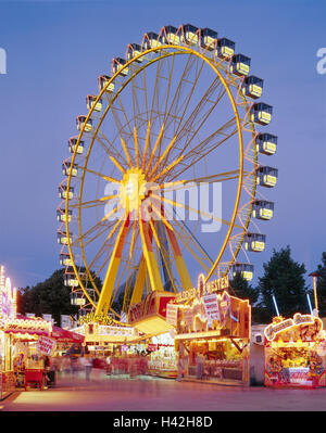 Germany, Bavaria, Munich, le parc olympique, l'été fête, grande ourse, l'éclairage, le soir, l'Europe, l'Allemagne, la Haute-Bavière, ville, capitale de l'état, fête, événement, foire, fête, plaisir d'affaires de conduite, voir la plaque, attractions, attractions, stands de vente, attraction touristique, tourisme, tourisme, l'éclairage, Illumination, flou Banque D'Images