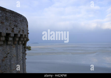 France, Normandie, certains, le Mont Saint Michel, détail, château mur défensif, watt, à marée basse, vue, Banque D'Images