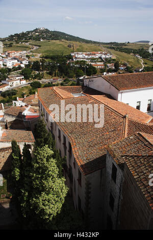 L'Espagne, ex-tréma dura, Caceres, vue sur ville, colline paysage, ville, maisons, maisons résidentielles, destination, tourisme, Banque D'Images