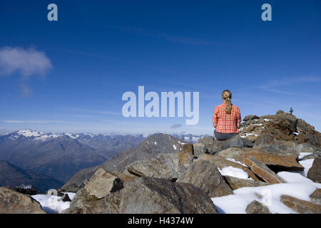 Autriche, Tyrol, Stubaital, Tyrol, Blade tip top, alpiniste, Banque D'Images