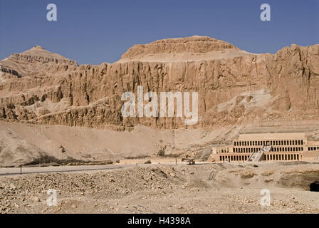 Egypte, Louxor, la vallée des rois, Deir el-Bahri, temple Hatshepsut, Haute Egypte, Thèbes, montagnes, terrasse temple, temple funéraire, le temple d'Hatshepsout, structure monumentale, la structure, l'endroit d'intérêt, l'art, culture, destination, Voyage, tourisme culturel, archéologie, architecture, histoire, antiquité, Banque D'Images