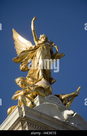 La Grande-Bretagne, l'Angleterre, Londres, Buckingham Palace, la reine Victoria Statue, détail, Banque D'Images