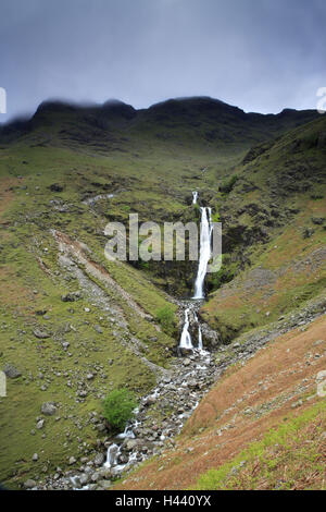 Royaume-uni, Angleterre, Cumbria, Lake District, Elterwater, Whorneyside la Force, ruisseau de montagne, cascade, Banque D'Images